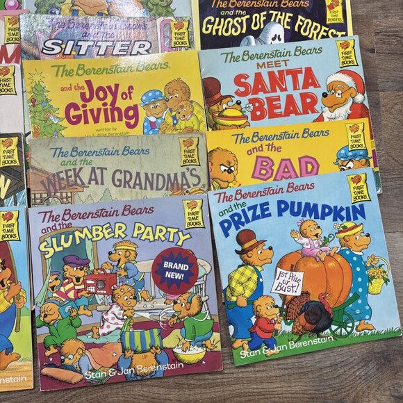 Vintage Berenstain Bears Book LOT 16 Children's Softcover Books + Activity Book - Picture 3 of 11